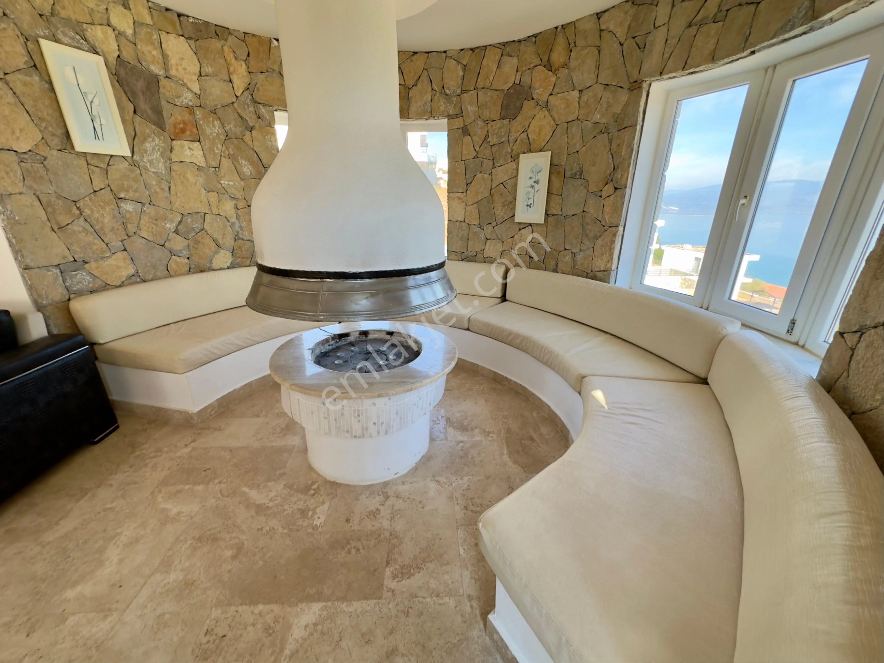 Milas Boğaziçi’nde Deniz Manzaralı Özel Havuzlu Villa - Görsel 2