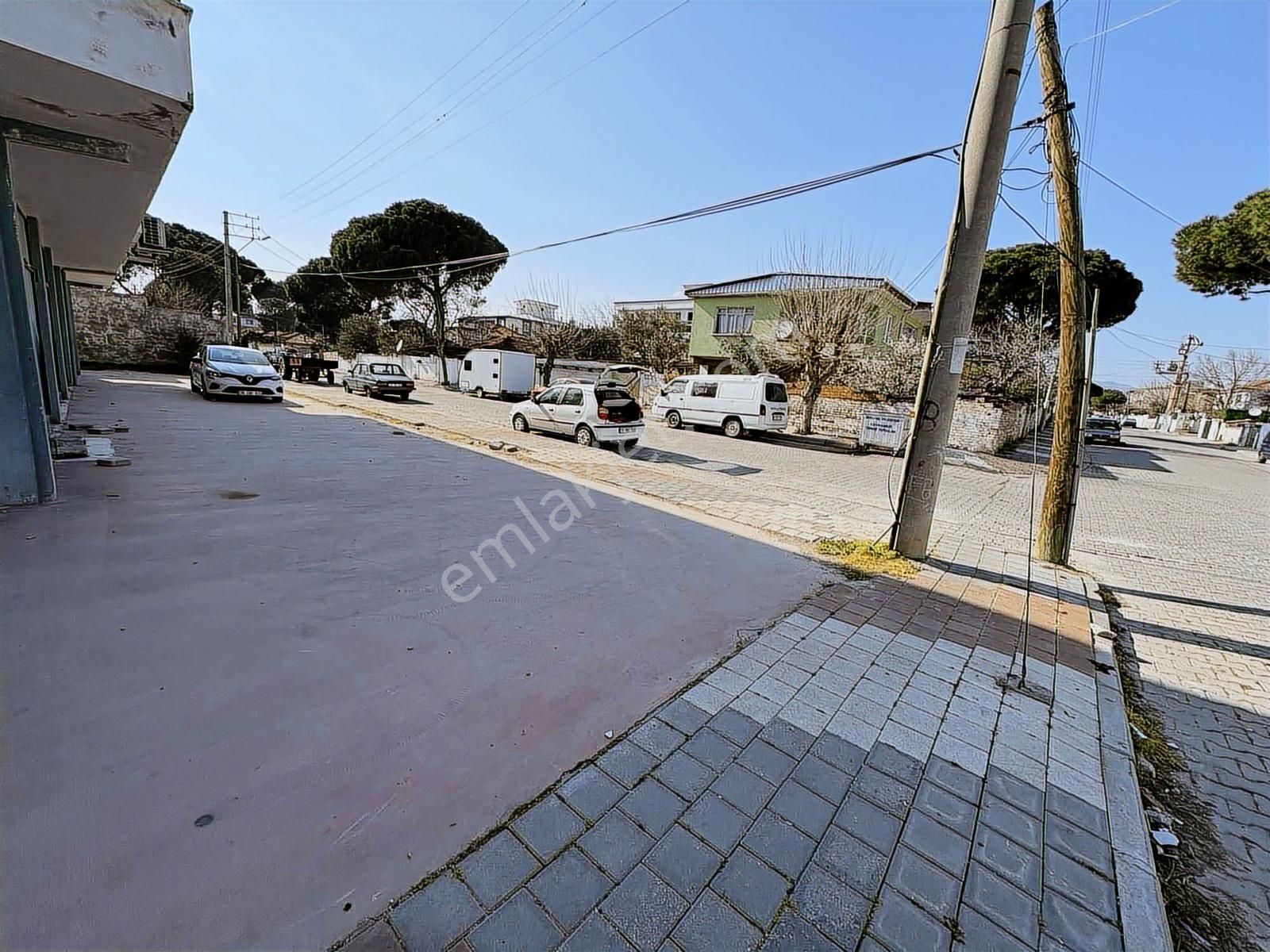 Bergama Atatürk Mh 400 M2 Köşe Dükkan - Görsel 2