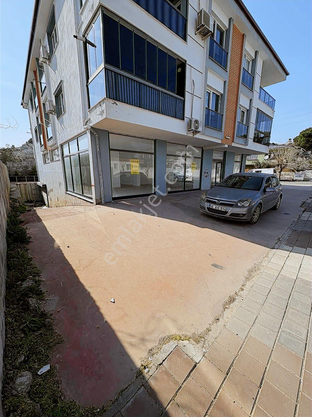 Bergama Atatürk Mh 400 M2 Köşe Dükkan - Görsel 6