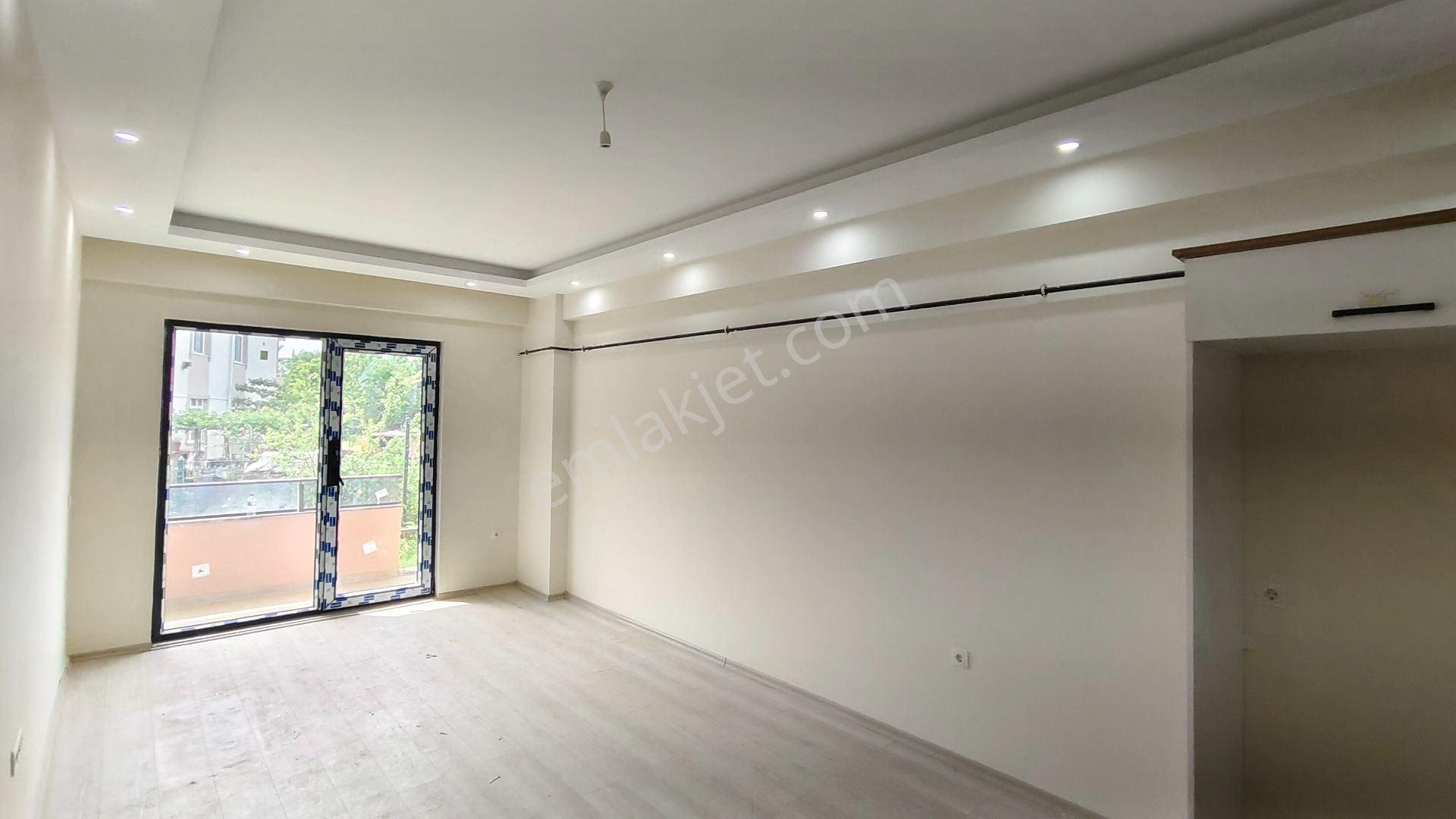 Altın Emlak'tan Vizyon Park Sitesi'nde 1+1 Geniş,bahçeli Daire - Görsel 2