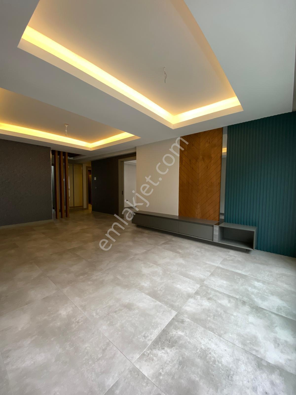 Kaan Gayrimenkulden Çıralı Modern Sitesinde Lüks 2+1 Daire - Görsel 8