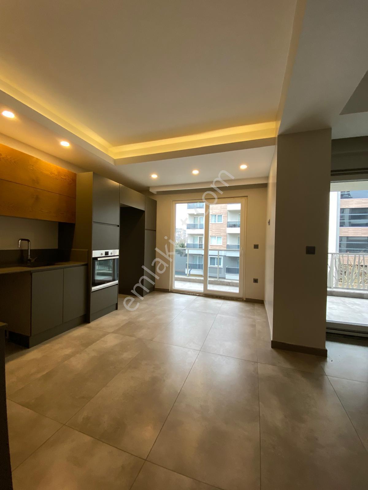 Kaan Gayrimenkulden Çıralı Modern Sitesinde Lüks 2+1 Daire - Görsel 10