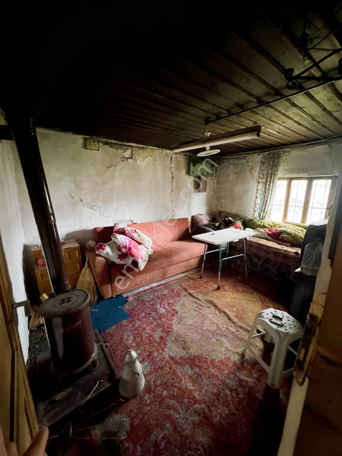 Beypazarı Hacıkara Mahallesinde Satlık Müstakil Ev - Görsel 24