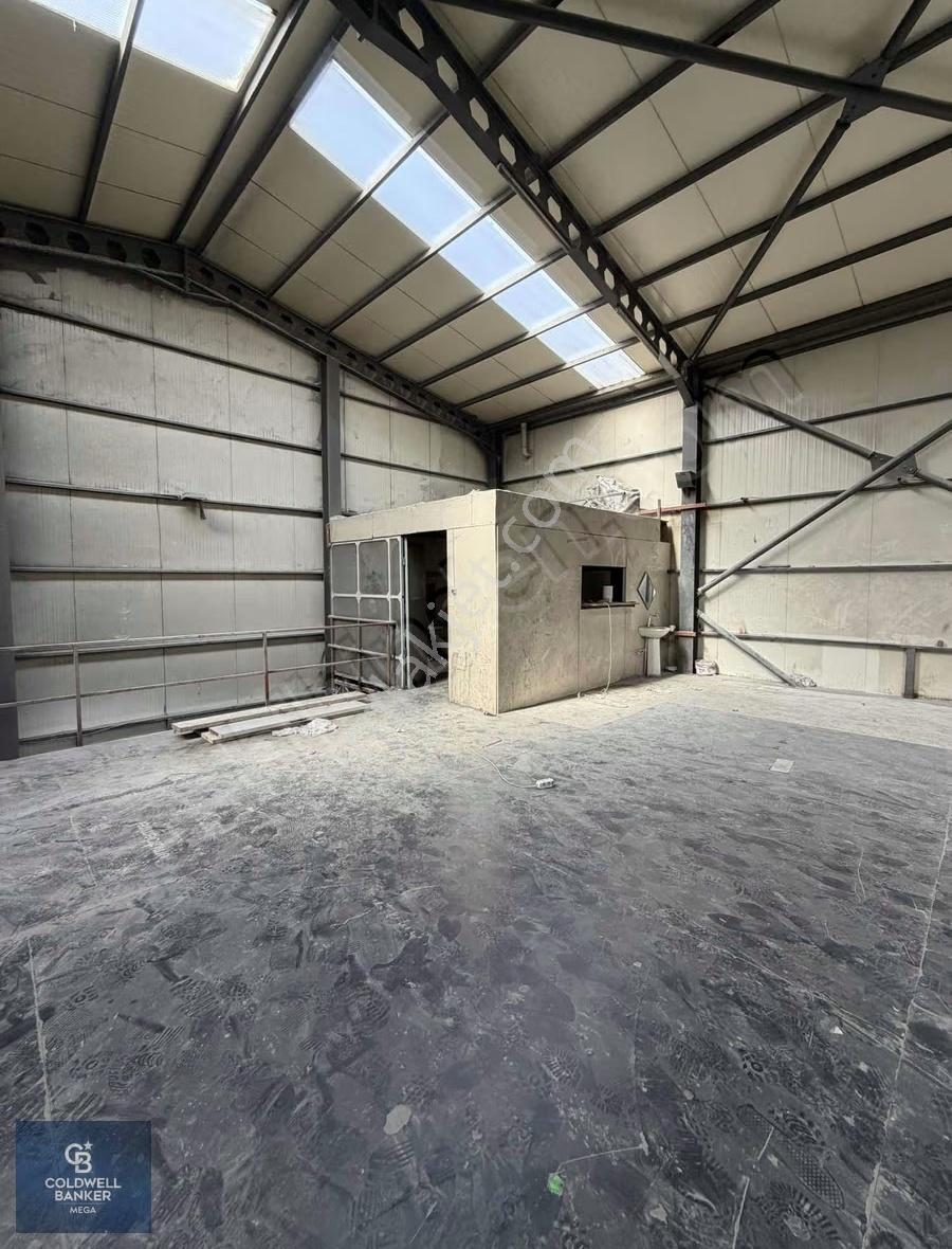 Esenyurt Akcaburgaz 900m2 Kiralık Müstakil Hangar - Görsel 13