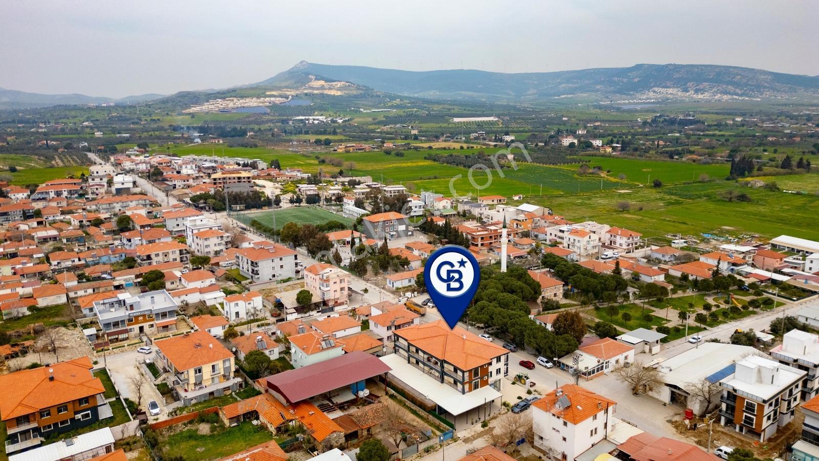 Foça Yenibağarası Cadde Üzeri Satılık Asansörlü Binada 1+1 Daire - Görsel 19