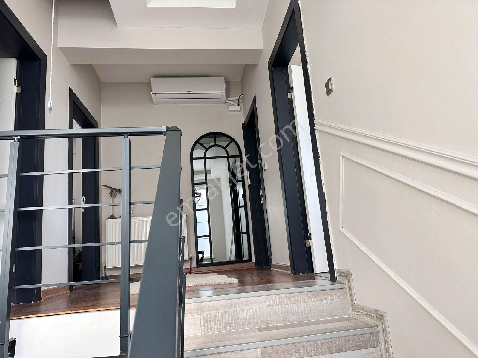 Akif'ten Ayyıldız'da 575 M2 Bahçeli Triplex 6+2 Satılık Villa - Görsel 23