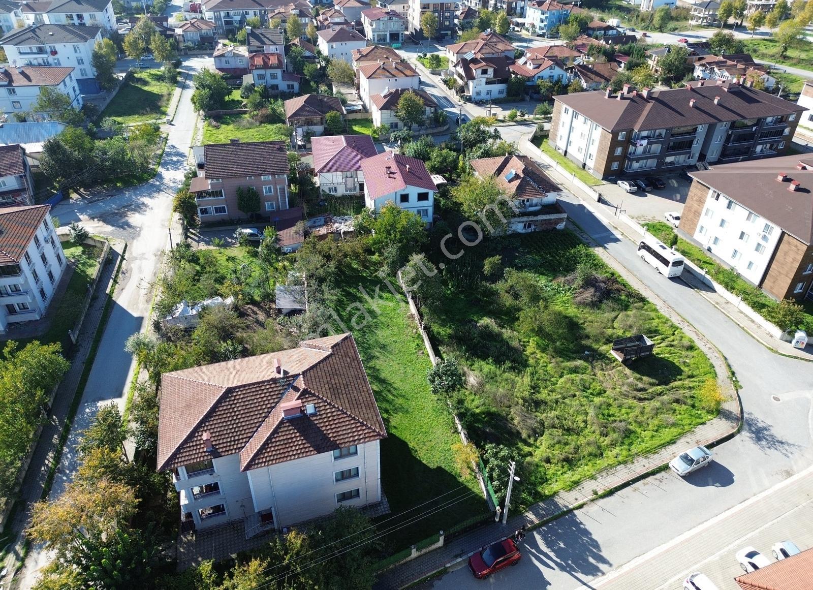 Emlak Evim Bayraktepe Mah. Yola Cephe 435m2 Arsa - Görsel 17