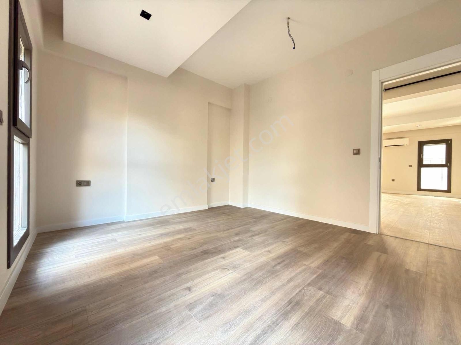 Ataşehir Cbc Aura Sitesinde Satılık 1+1 - 50m2 - Görsel 21