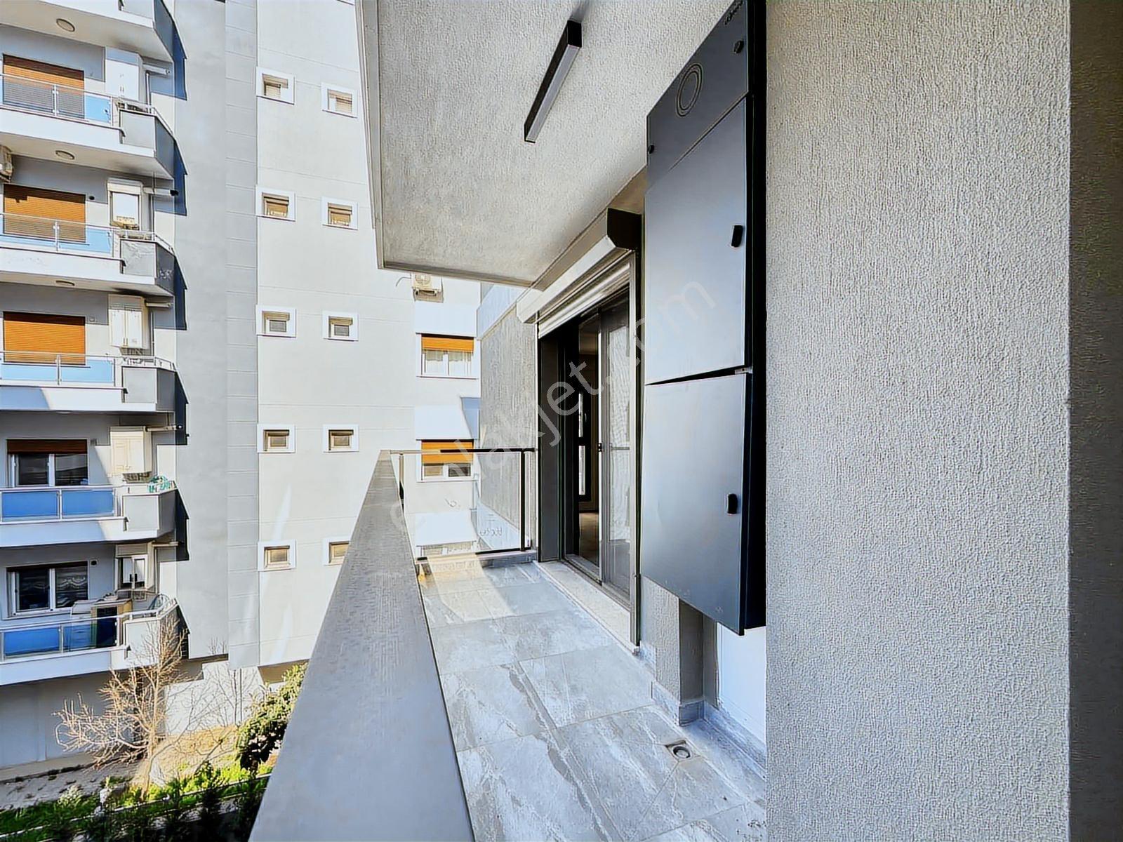 Ataşehir Cbc Aura Sitesinde Satılık 1+1 - 50m2 - Görsel 19