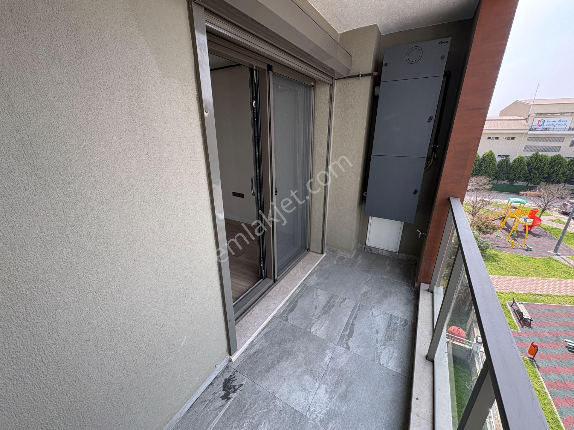 Ataşehir, Cbc Aura Ataşehir Sitesinde Kiralık 1+1 Daire - Görsel 6