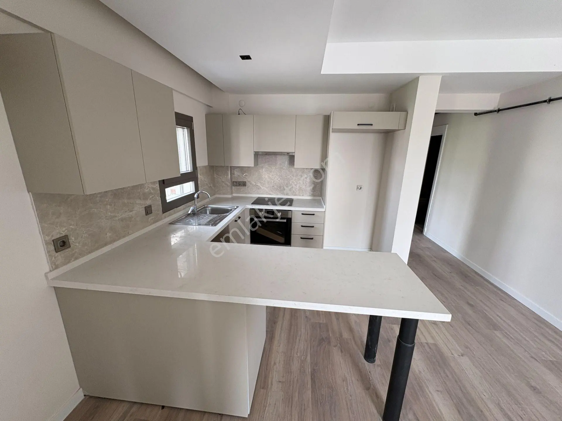 Ataşehir, Cbc Aura Ataşehir Sitesinde Kiralık 1+1 Daire - Görsel 4