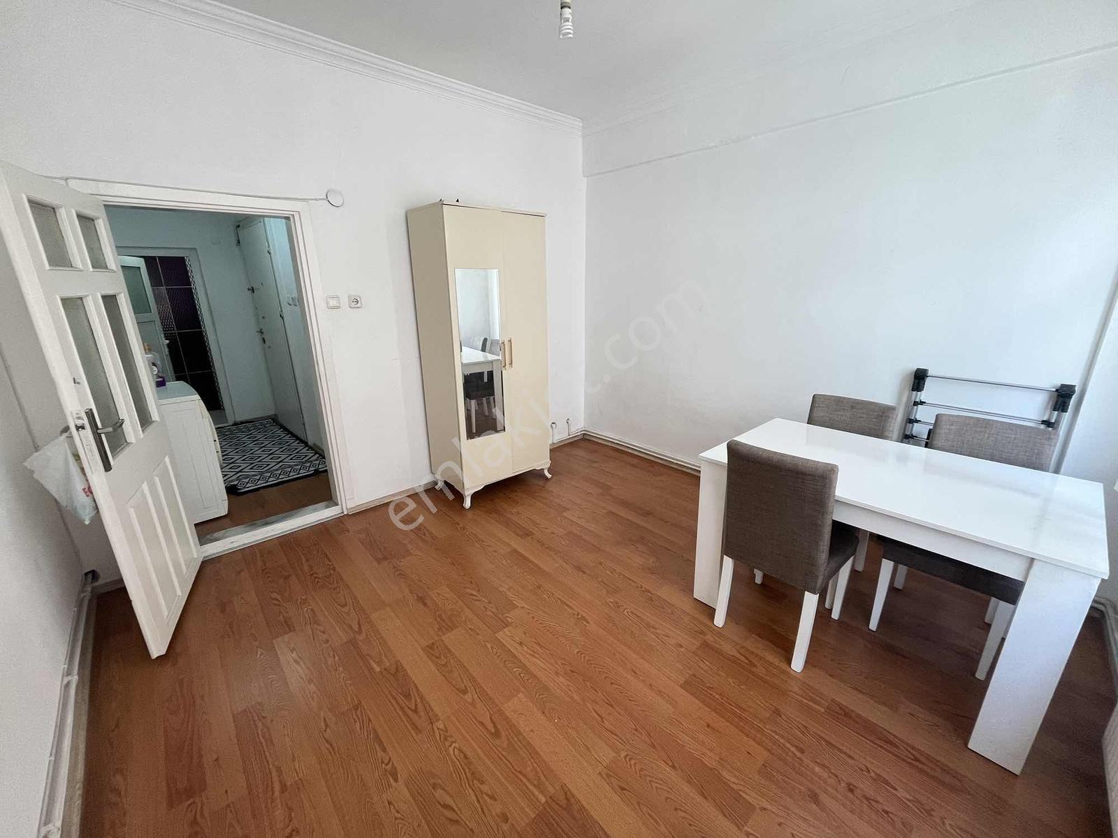 Erdoğdu Merkezi Konum 2+1 Kiralık Eşyalı - Görsel 10