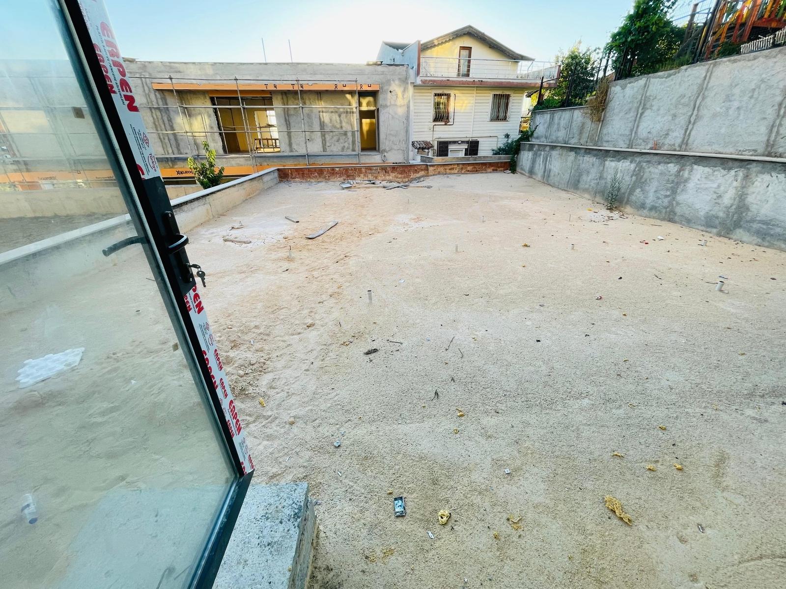 Umurbey'de Müstakil Girişli Villa Tipi Satılık 4+1 Bahçe Dublexx - Görsel 33