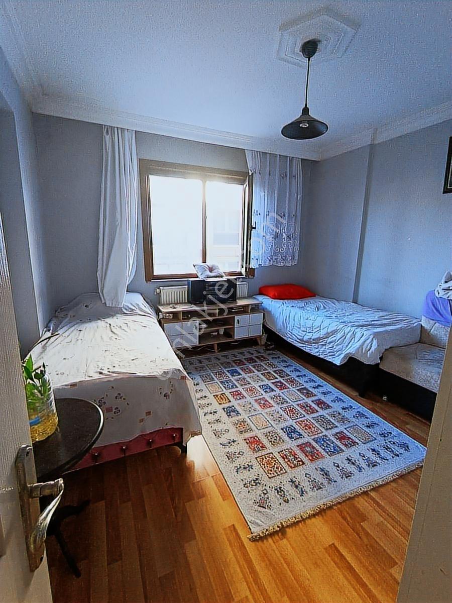 Eyüpsultan Güzeltepe Satılık Ara Kat Büyük Daire - Görsel 10