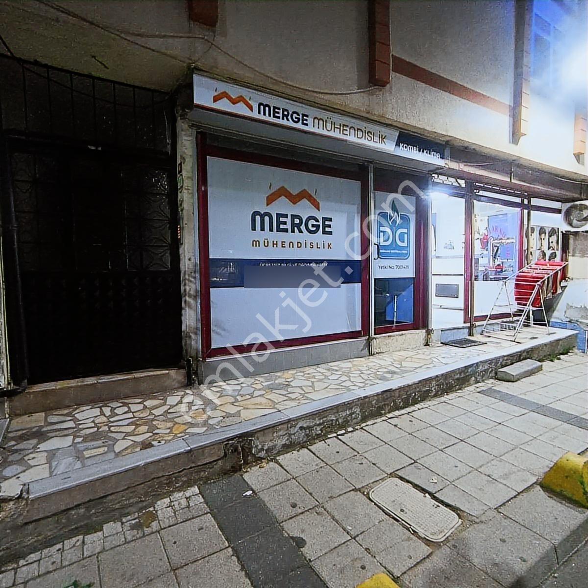 Kağıthane Nurtepe Metro Yanıbaşında Cadde Üstü Satılık Dükkan