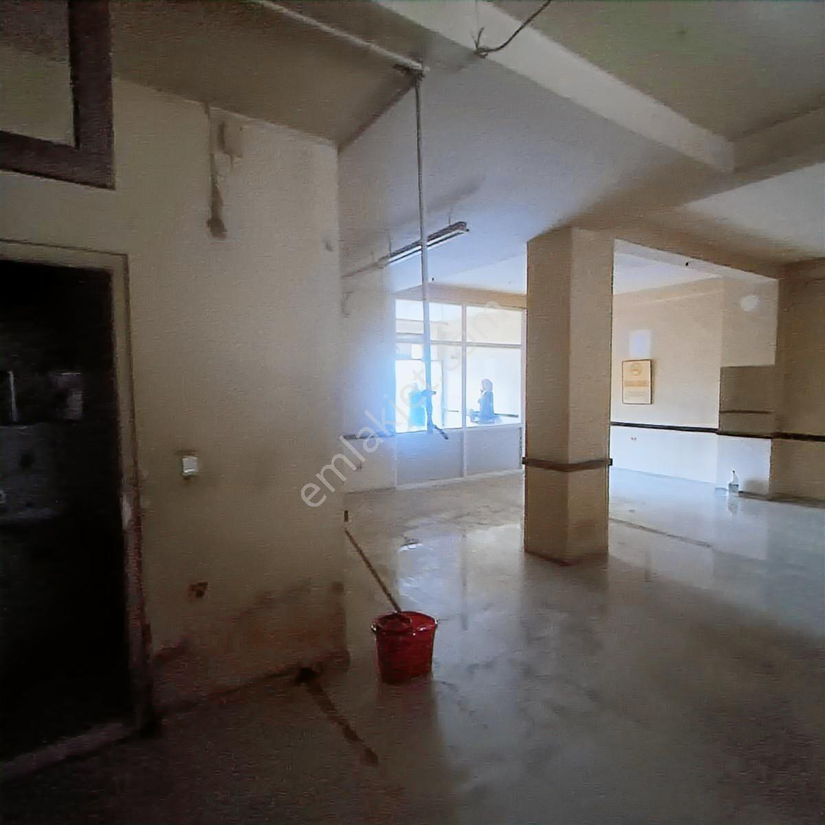 Kağıthane Nurtepe Metro Karşısında Cadde Üstü Kiralık Dükkan - Görsel 8