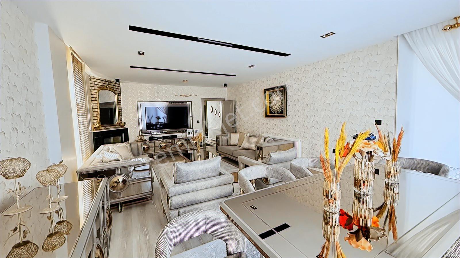 Akdamar Adası Karşısında Anayola Sıfır Satılık Lüks Villa - Görsel 6