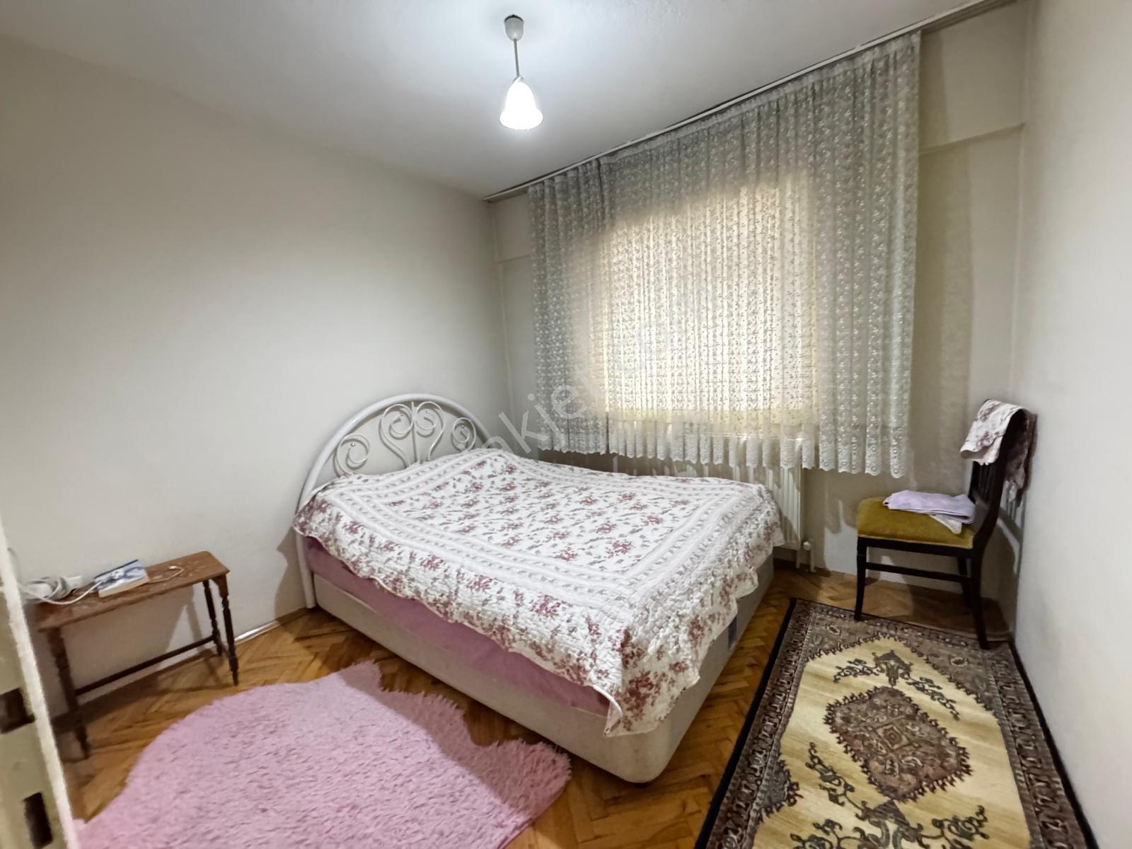 19 Mayıs Cad. Üzeri Danışment Yakını Orta Kat 3+1 Bağımsız Ön - Görsel 10