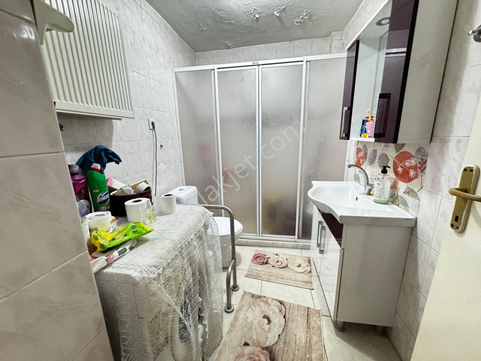 19 Mayıs Cad. Üzeri Danışment Yakını Orta Kat 3+1 Bağımsız Ön - Görsel 14