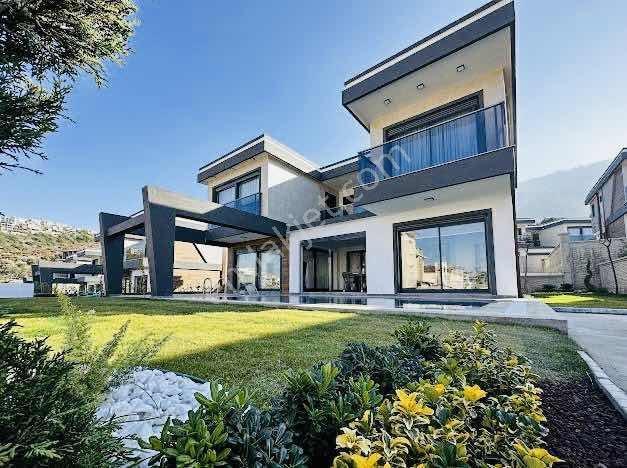Hayal Ettiğiniz 4+1 Özel Havuzlu Villa Güzelçamlıda - Görsel 14