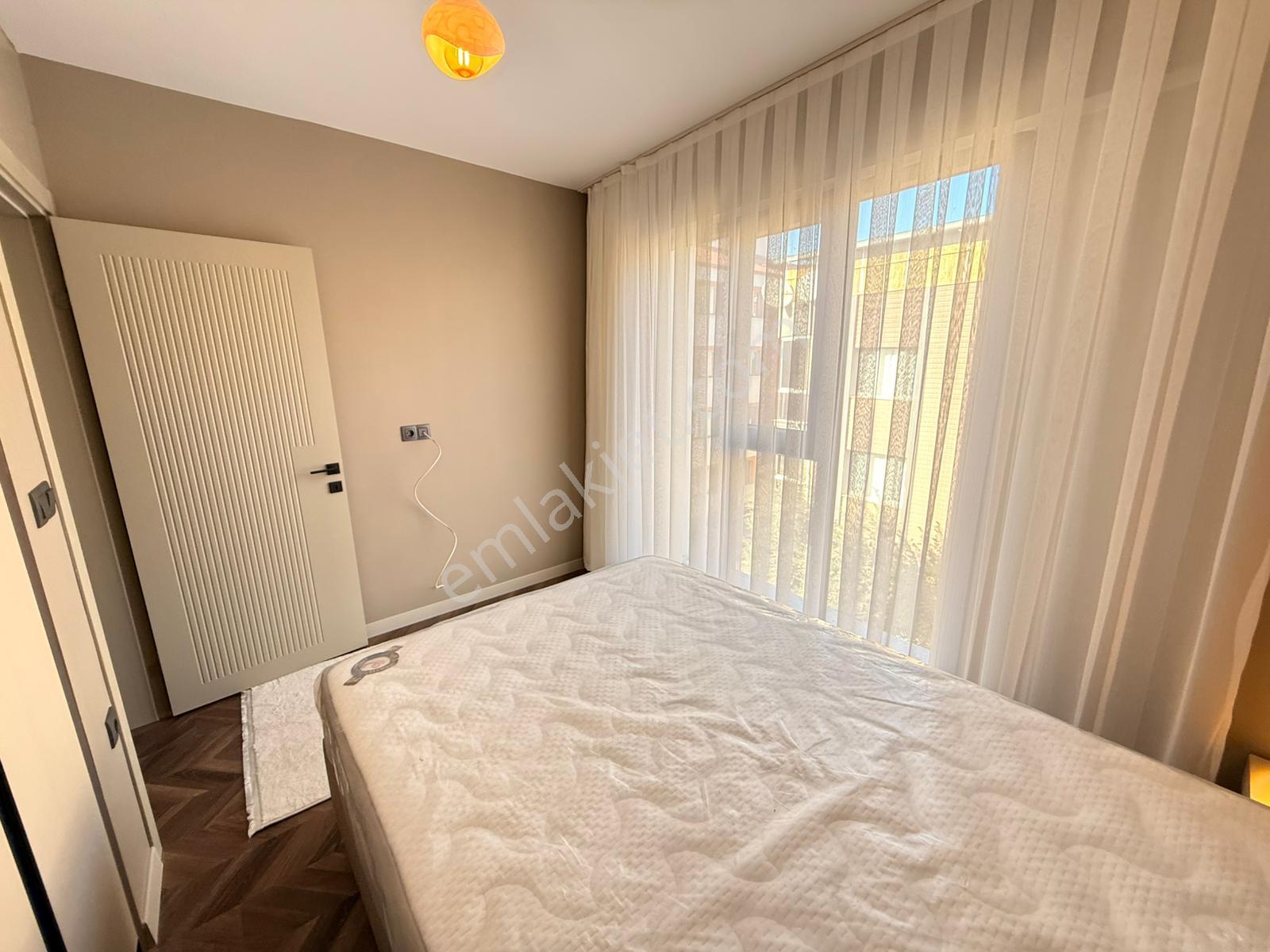 Manisa Alaşehir Alper Gayrimenkulden Kurtuluş Mah. Ultra Lüx Eşyalı 1+1 Doğalgazlı Daireler - Görsel 19