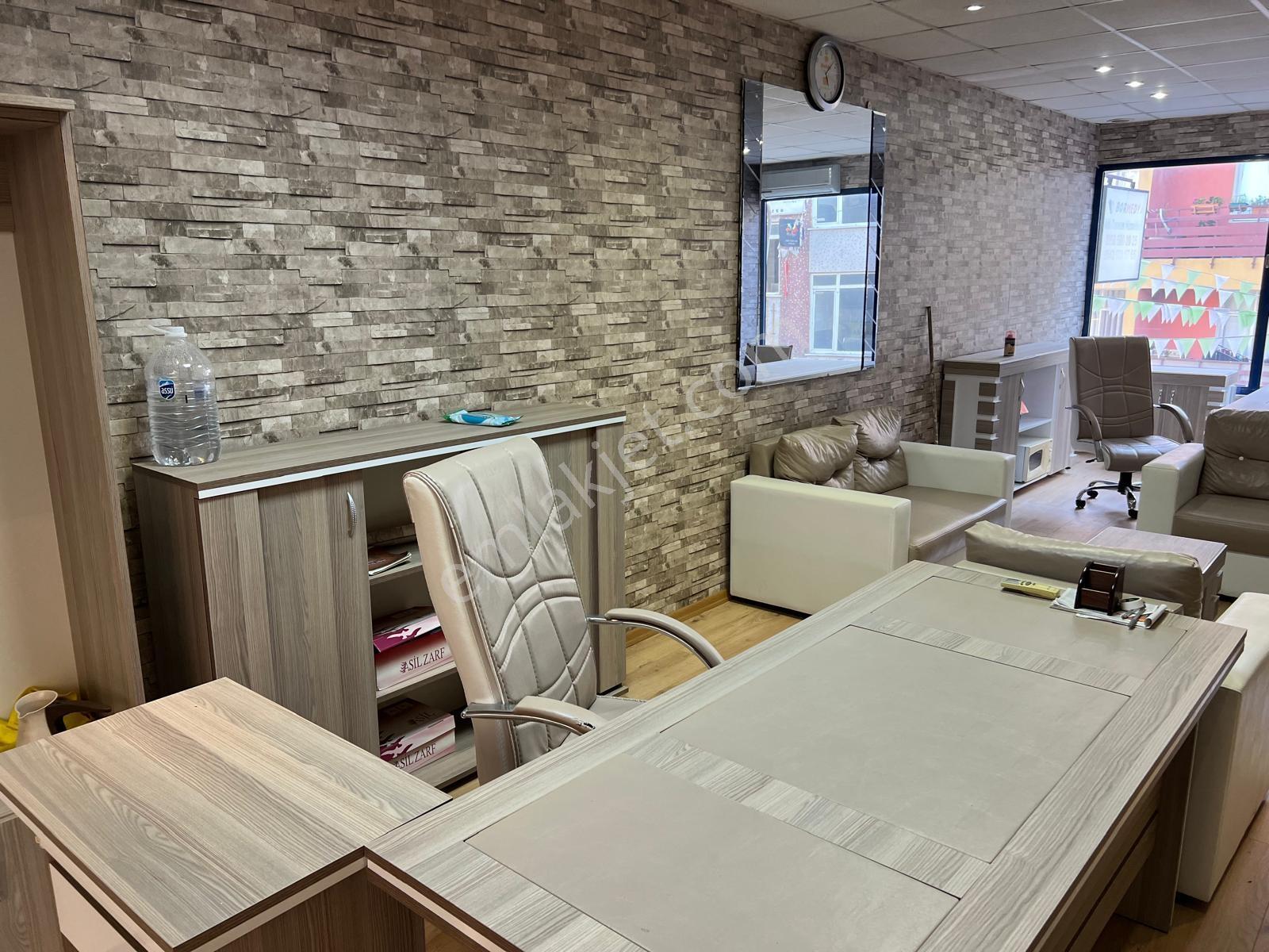 Kartal Yakacık Onur İş Merkezinde Kiralık Hazır Ofis - Görsel 7