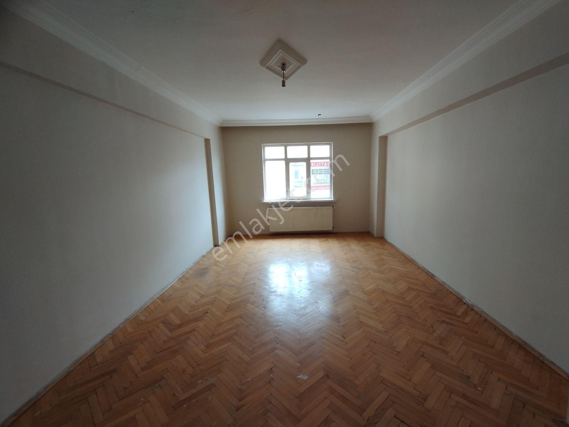 Alihan G.m.den İzzetpaşa Mah.de Kubbeli Cami Karşısı 5+2 Satılık Daire - Görsel 2
