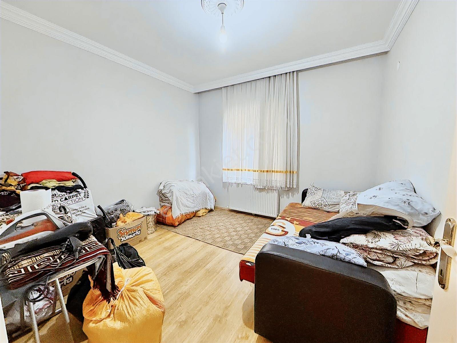 Hüsem Gayrimenkul'den Cadde Üzerinde Geniş 2+1 Satılık Daire - Görsel 19
