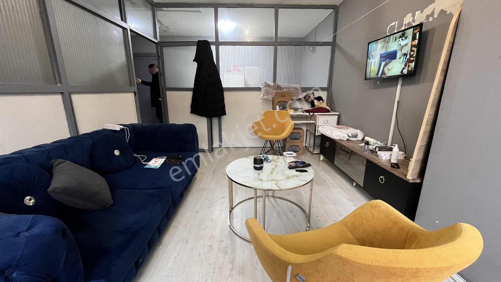 İncirli Caddesi Üzeri Akbulut İşhanında Satılık Büro Ofis - Görsel 3