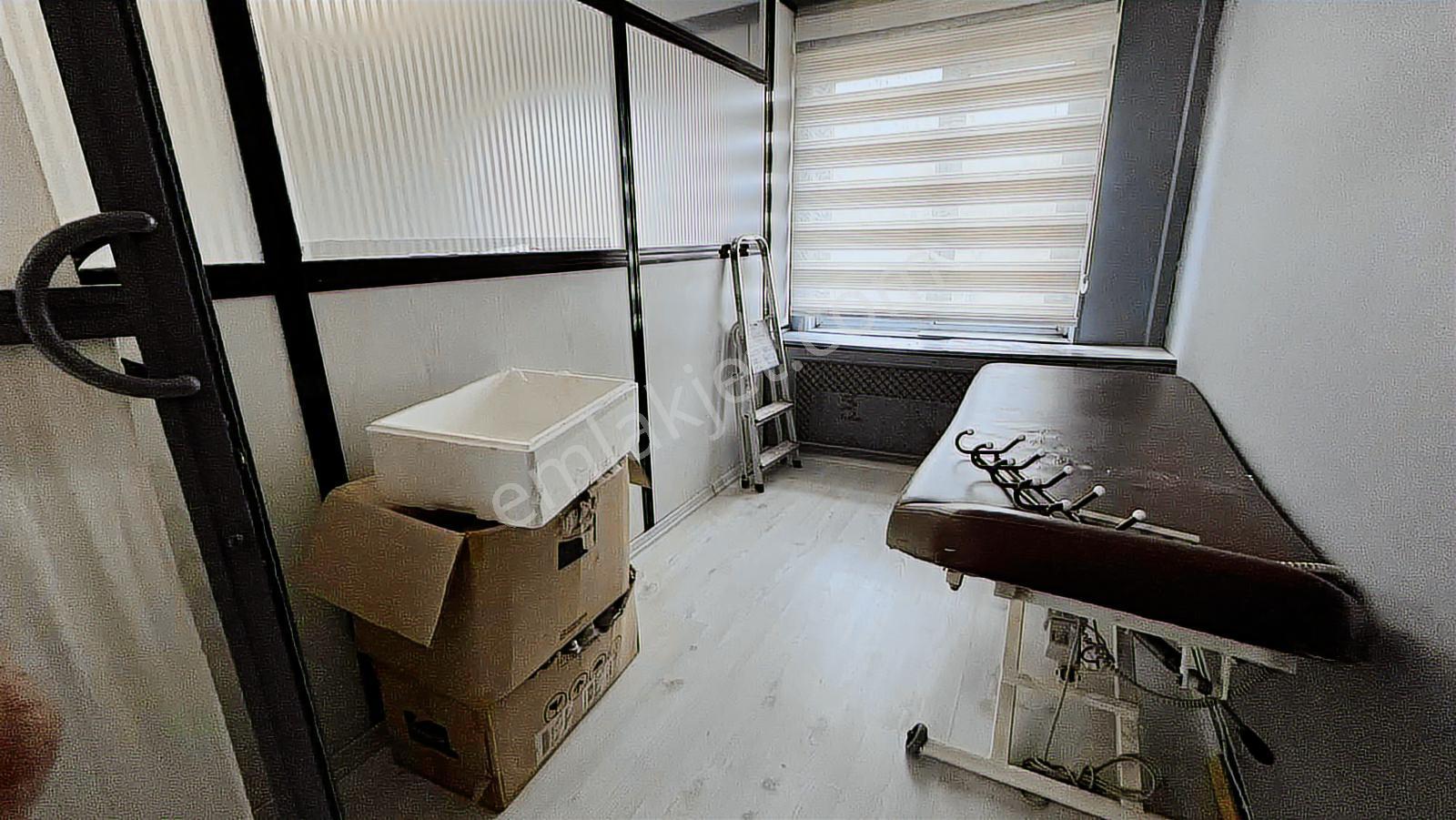 İncirli Caddesi Üzeri Akbulut İşhanında Satılık Büro Ofis - Görsel 5