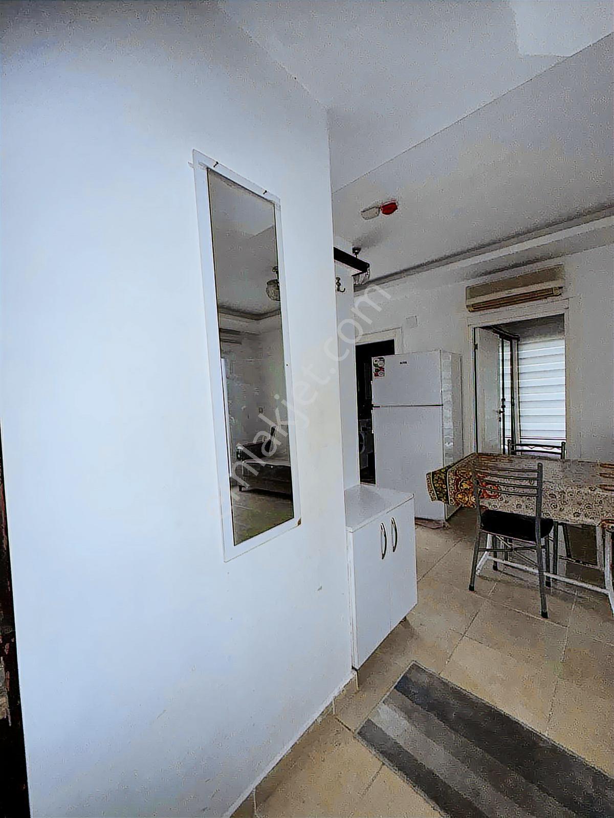 #-yat-# Üniversite Caddesi 1 +1 Eşyalı Satılık Site İçi - Görsel 9