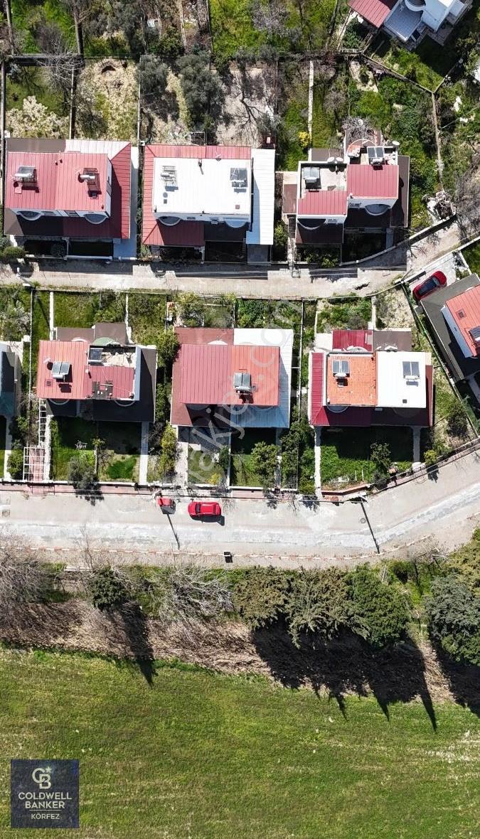 Burhaniye İmko Tatil Sitesinde Bahçeli 4+1 Doğalgazlı Villa - Görsel 23