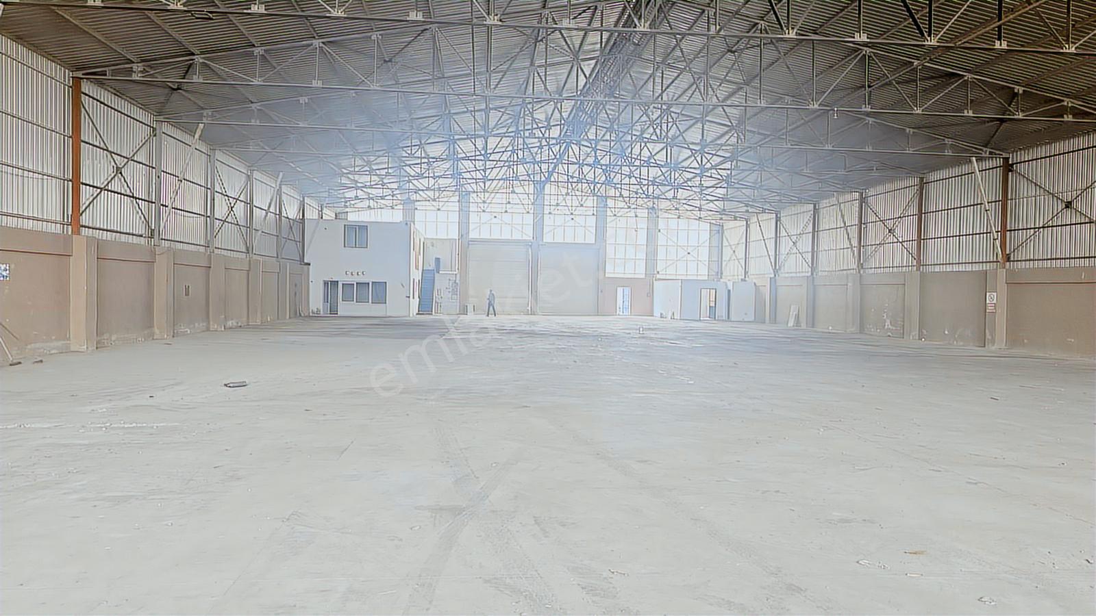 Zorlu Gayrimenkul'den İncirlik'te 2000m2 Satılık Depo - Görsel 17