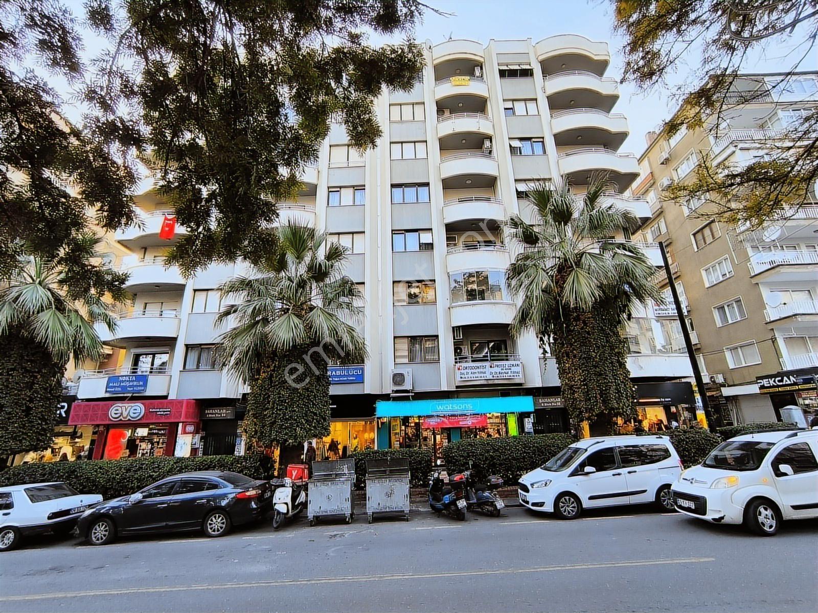Procıty'den Adnan Mend. Bulvarında İş Yeri-konut 3+1 Kiralık - Görsel 8