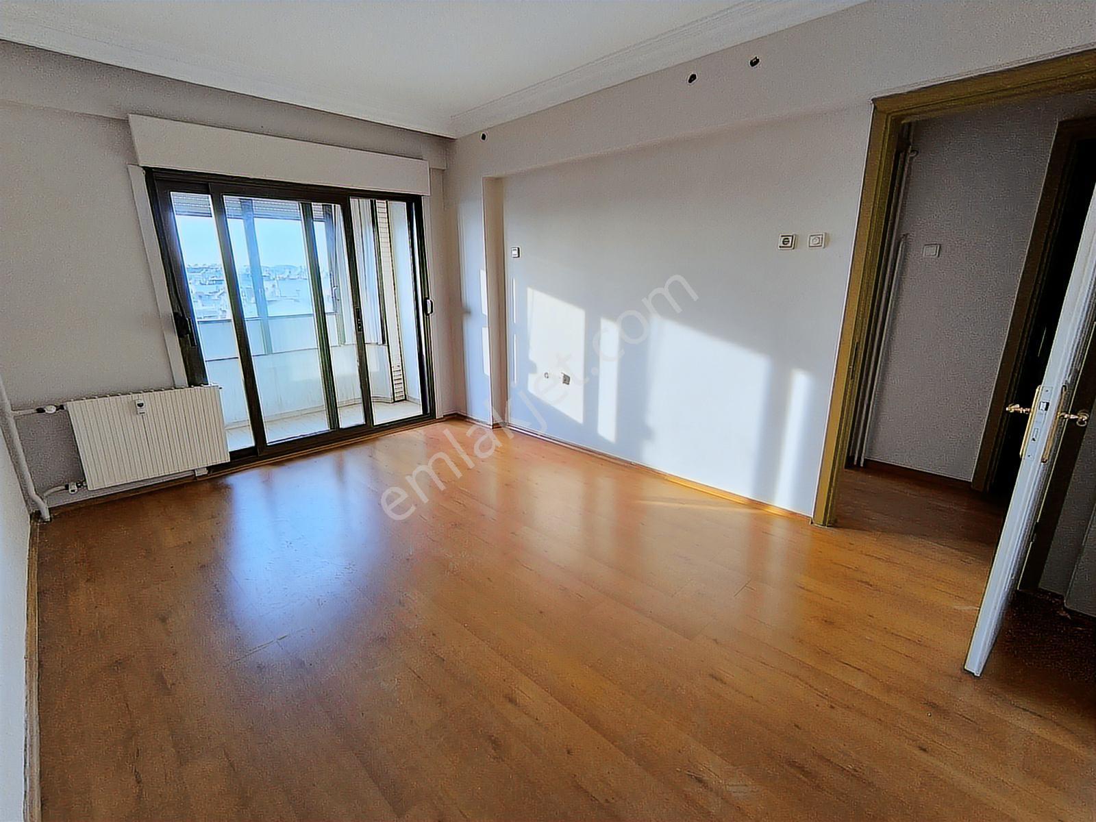 Procıty'den Adnan Mend. Bulvarında İş Yeri-konut 3+1 Kiralık - Görsel 4