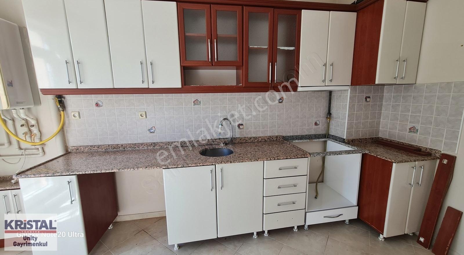 Eskişehir Gökmeydan Mahallesi Kiralık Ara Kat 3+1 Daire - Görsel 8