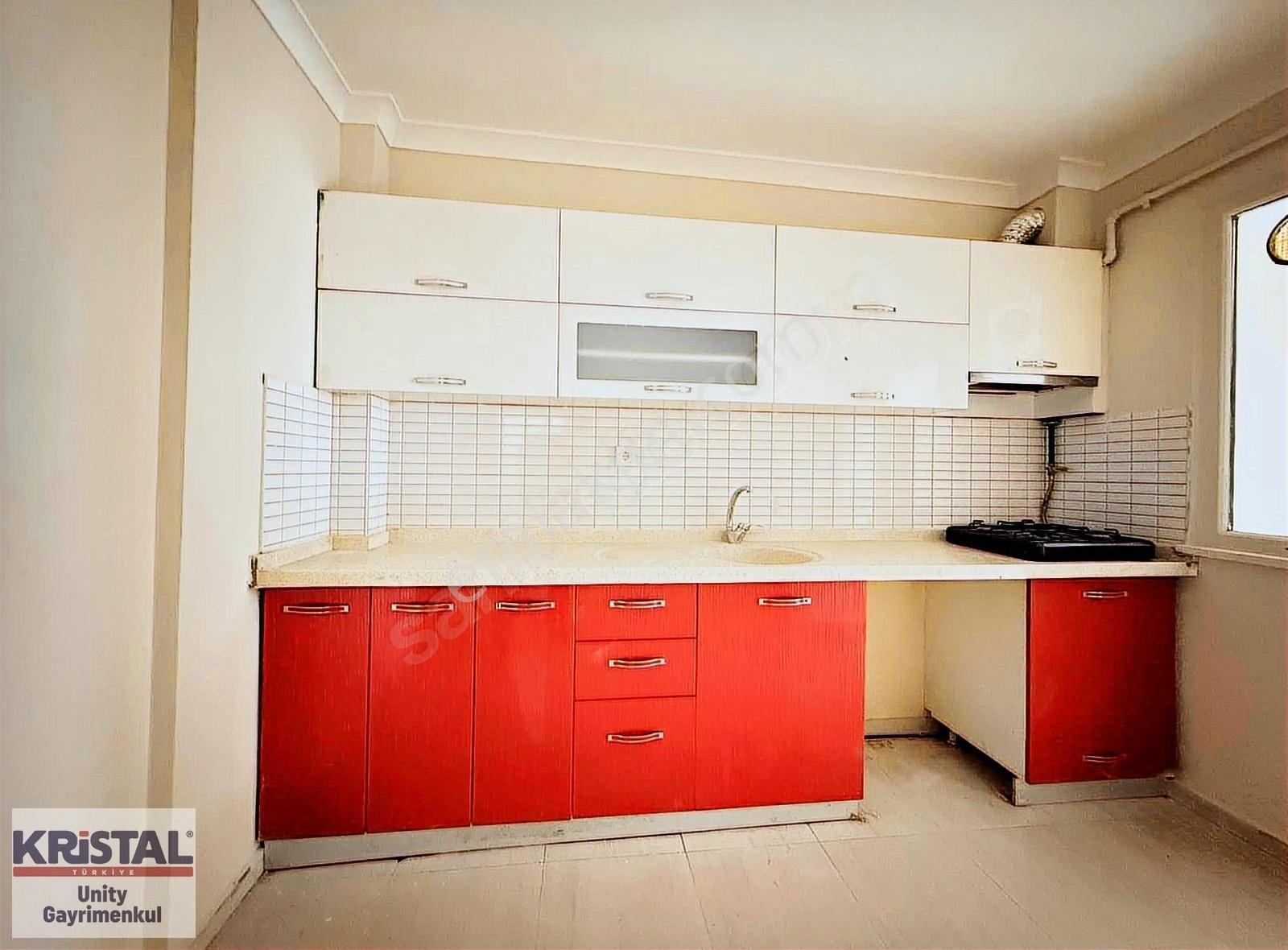 Adalar'da Şehir Merkezinde Geniş Kiralık 1+1 - Görsel 5