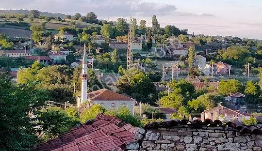 Balıkesir Susurluk Ömerköy De Bulunan Tarlamız Satılıktır.