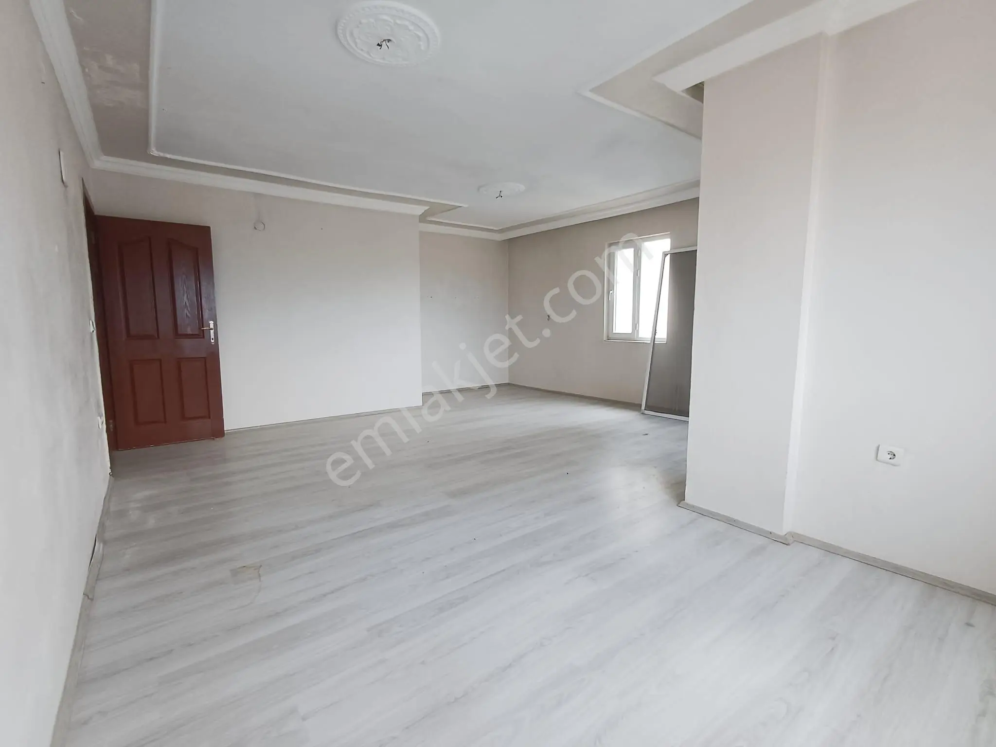 Elvan Özçelik'den Burgaz Boğazkent 3+1 Kiralık Daire - Görsel 13