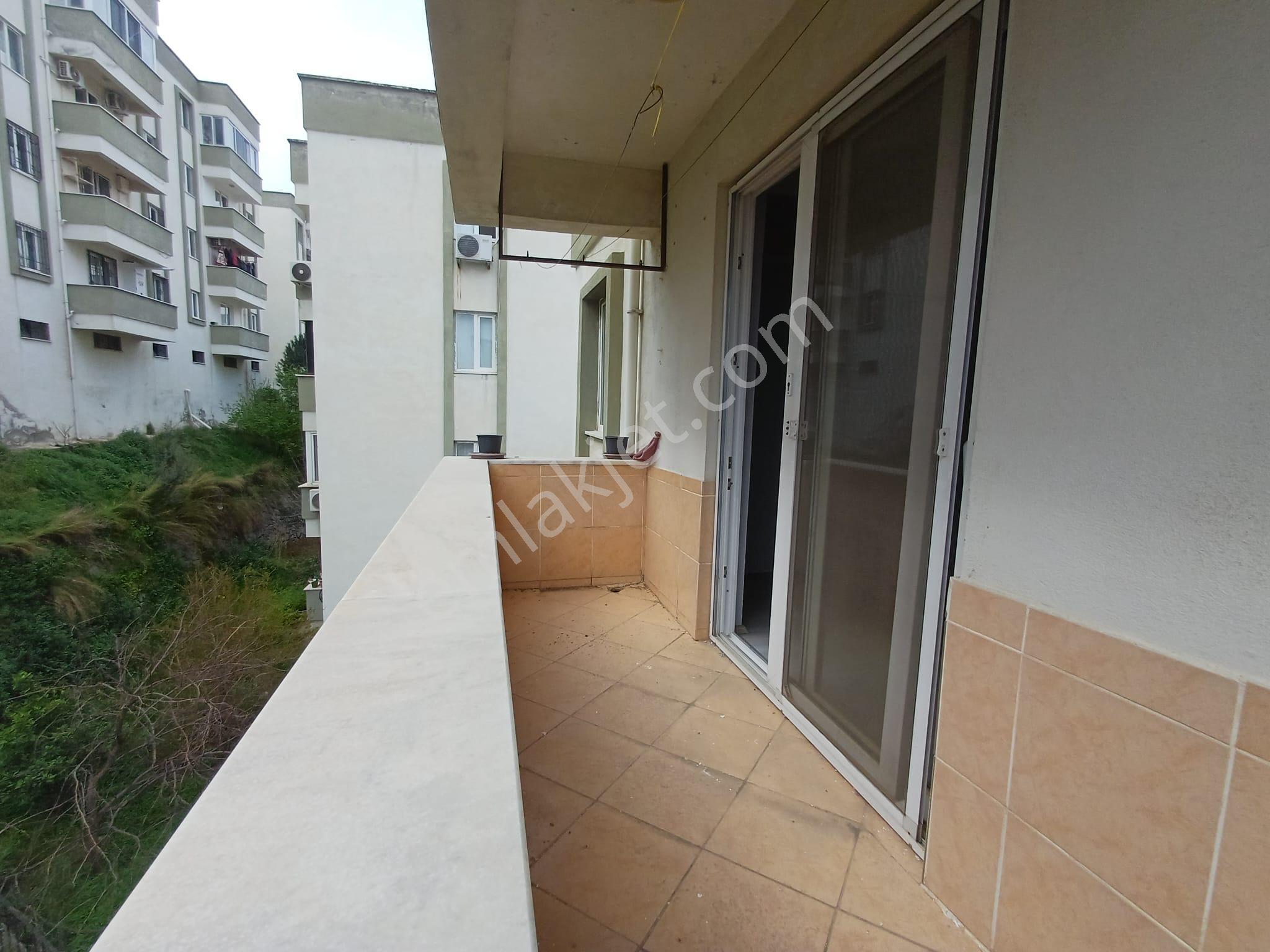 Elvan Özçelik'den Burgaz Boğazkent 3+1 Kiralık Daire - Görsel 26