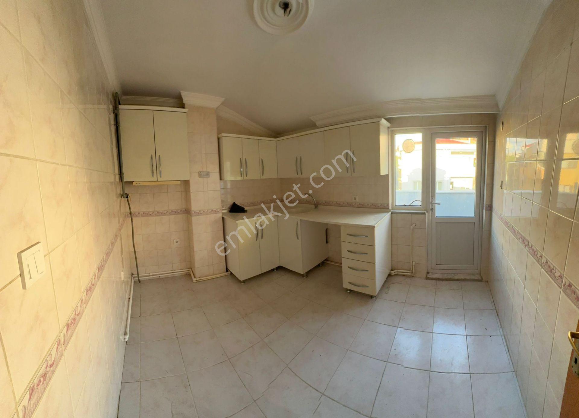 Trabzon'da Kiralık 2+1 Daire - Görsel 17