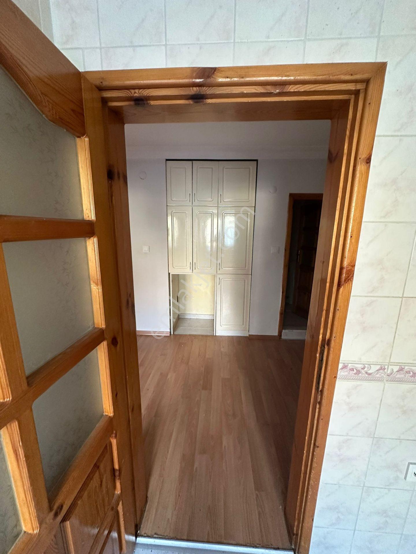 Trabzon'da Kiralık 2+1 Daire - Görsel 29