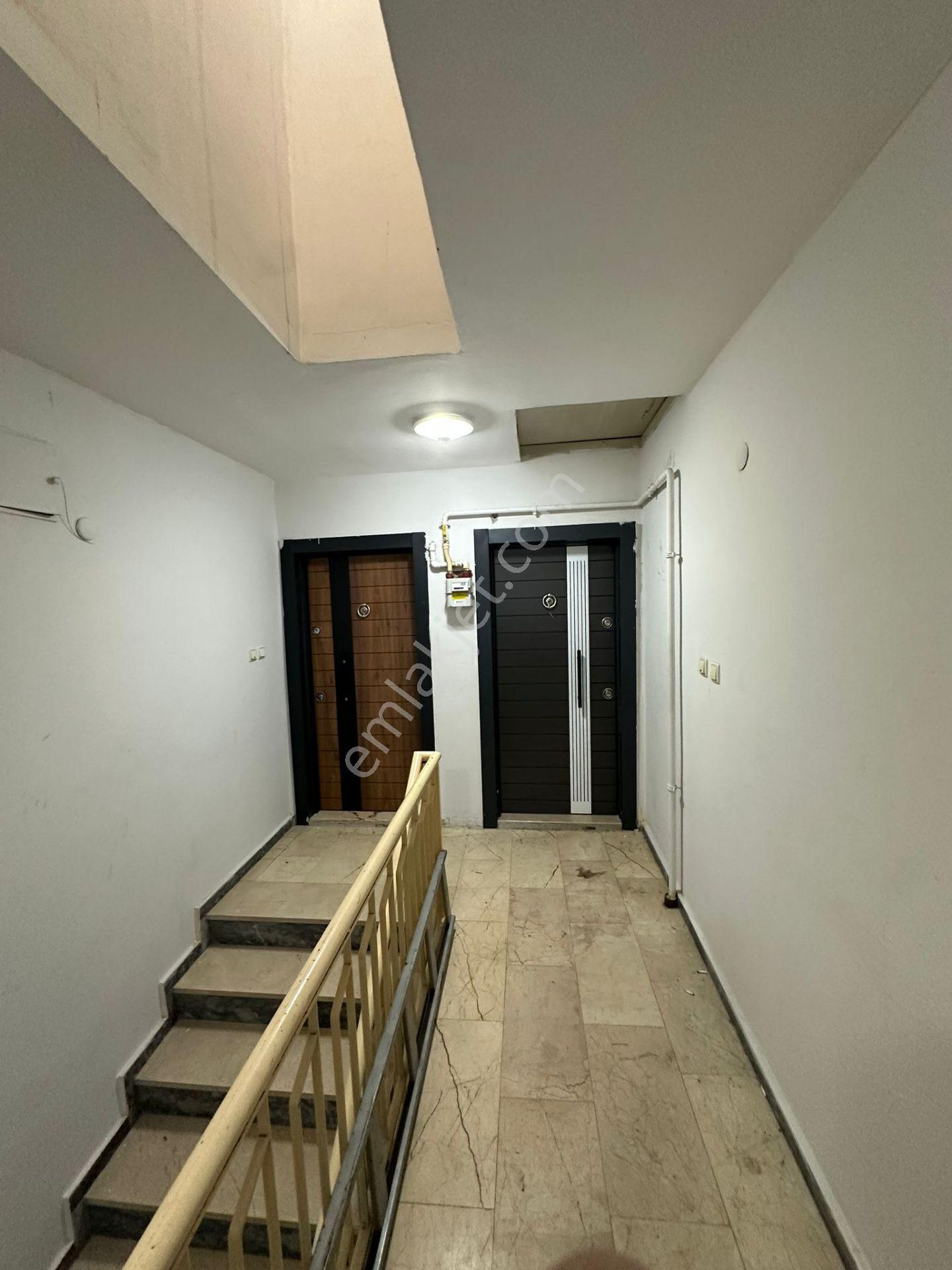 Trabzon'da Kiralık 2+1 Daire - Görsel 25
