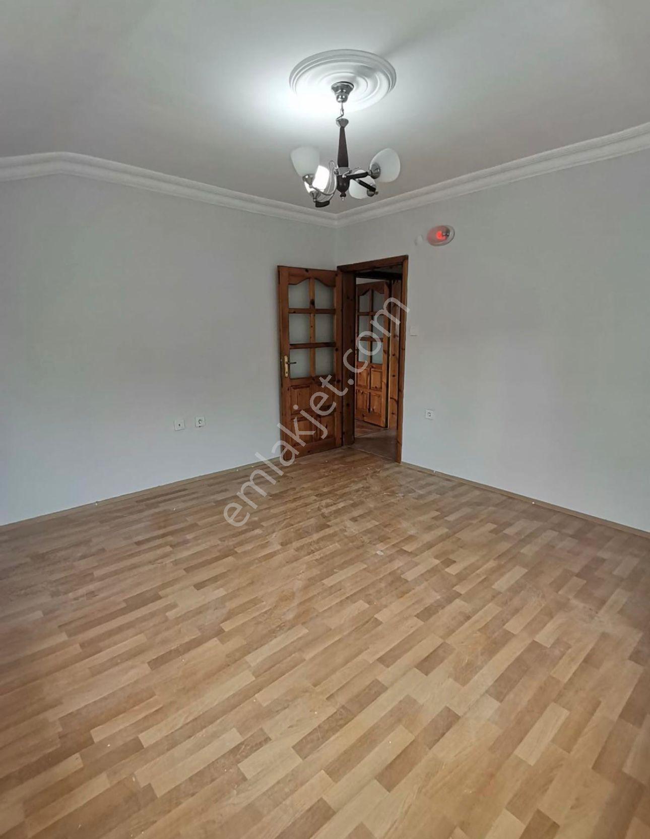 Trabzon'da Kiralık 2+1 Daire - Görsel 9