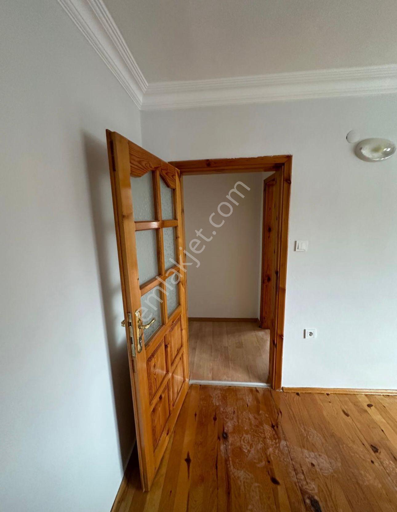 Trabzon'da Kiralık 2+1 Daire - Görsel 33