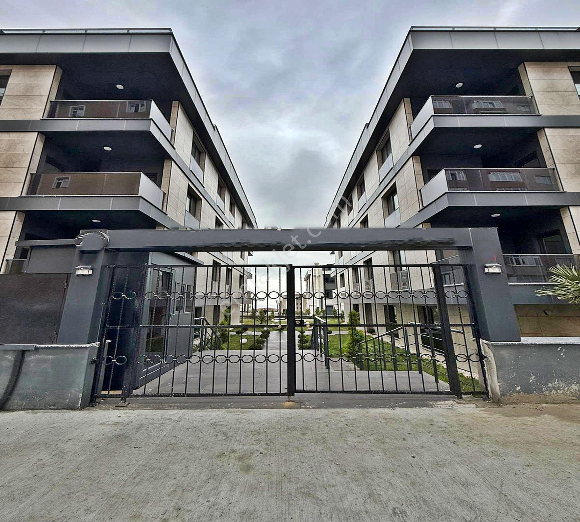 Beylikdüzü West Marina Yakın Müstakil Bahçeli Villa Konseptli Daire - Görsel 13