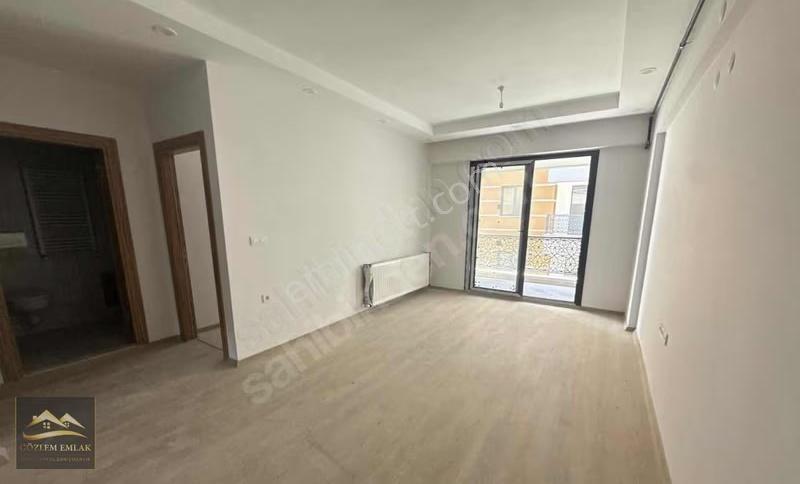 Aliağa Siteler Site İçerisinde Acil Satılık Ara Kat 1+1 Daire - Görsel 6
