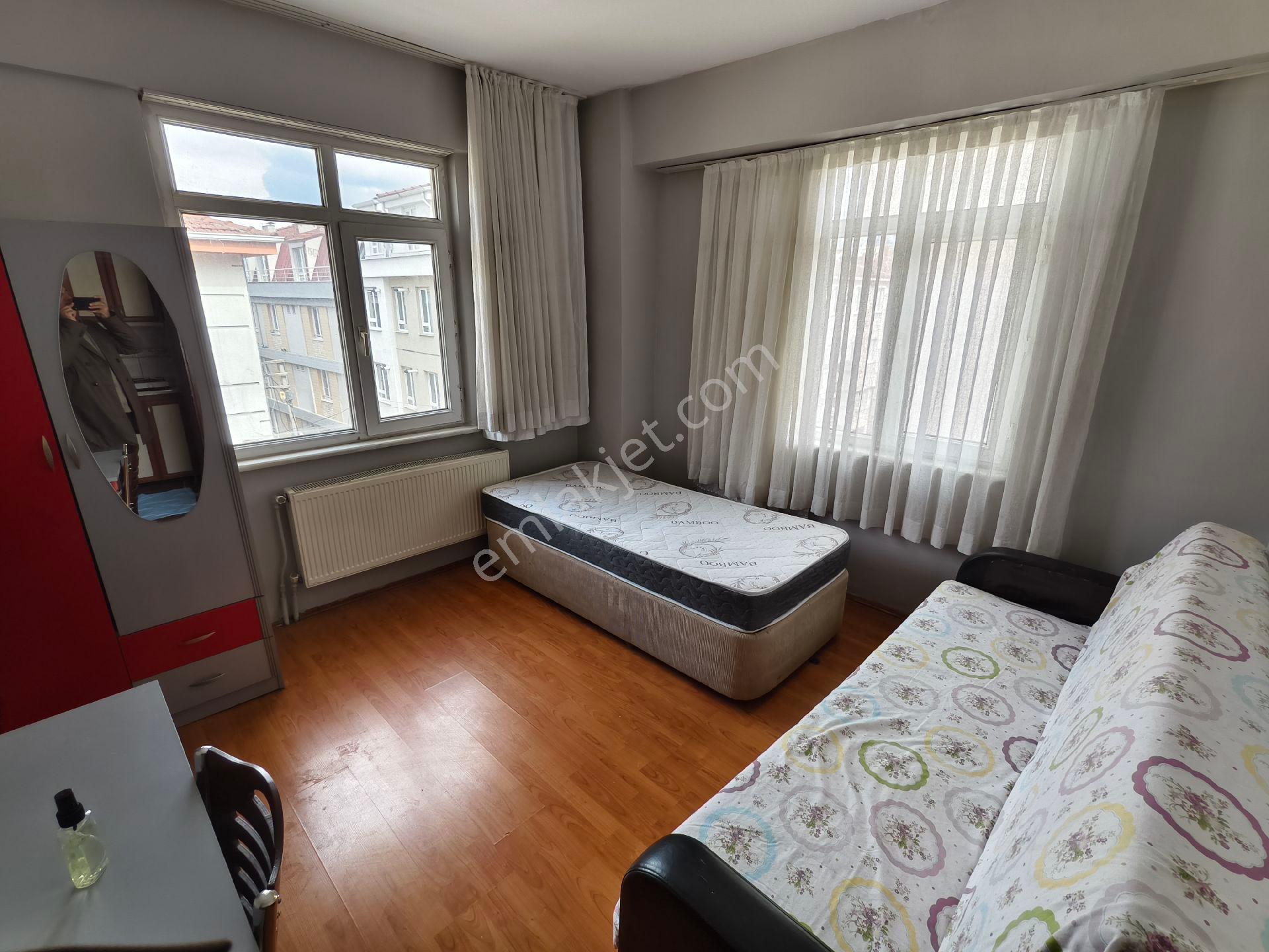 Pera'dan Şirintepe İletişim Kapısı Yakın Eşyalı Kiralık 1+1 Daire - Görsel 12