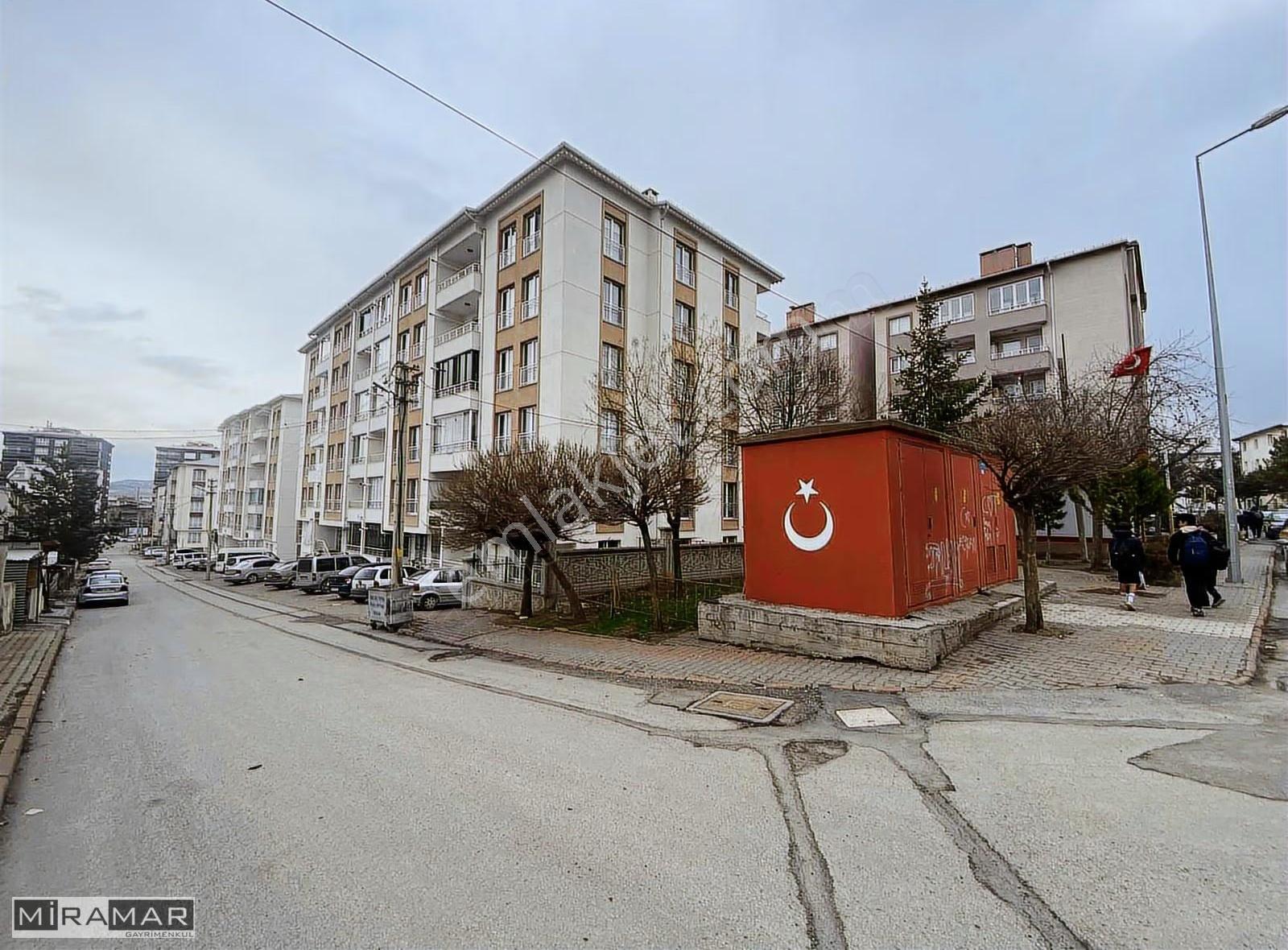 Miramardan Şeyhşamilde 3+1 Satılık Daire - Görsel 2