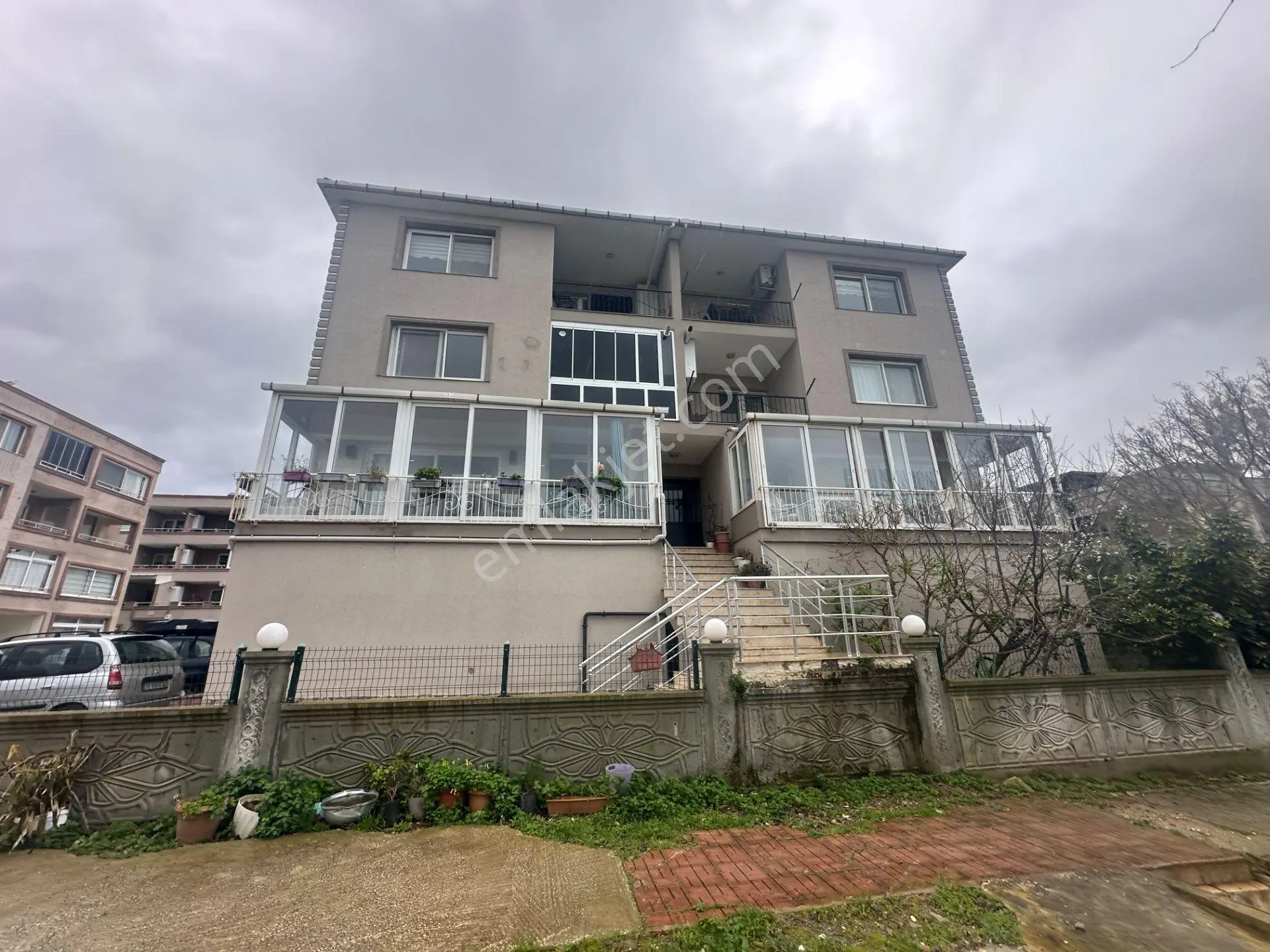 Güzelbahçe Maltepede Satılık 3+1 Daire